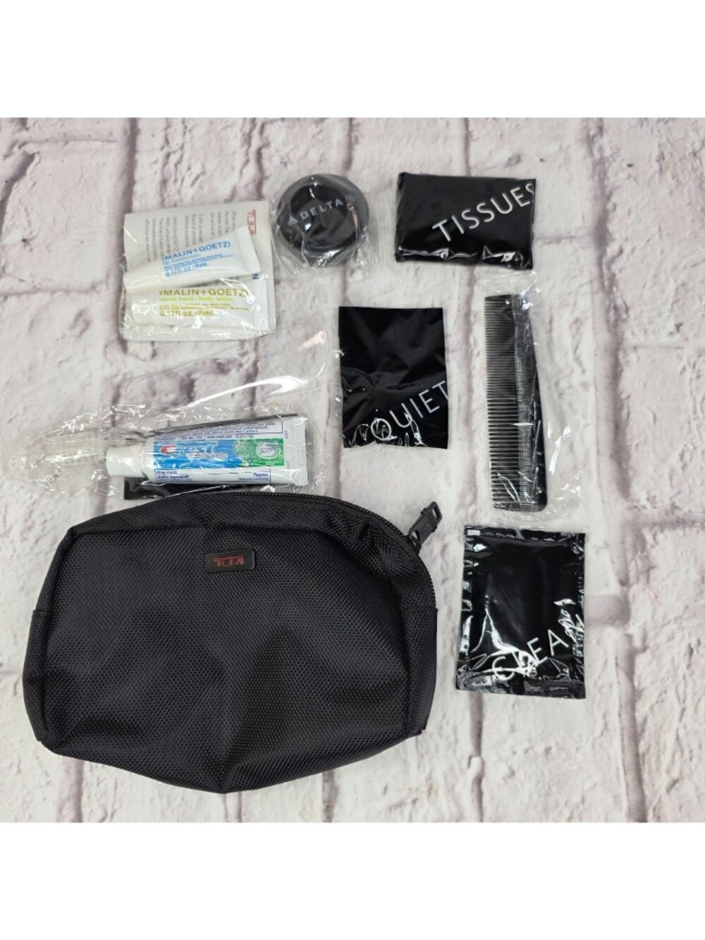 Tumi Delta Airlines Amenity Kits Set Of 4 Travel Pouches Black Gray Blue Nylon View 5